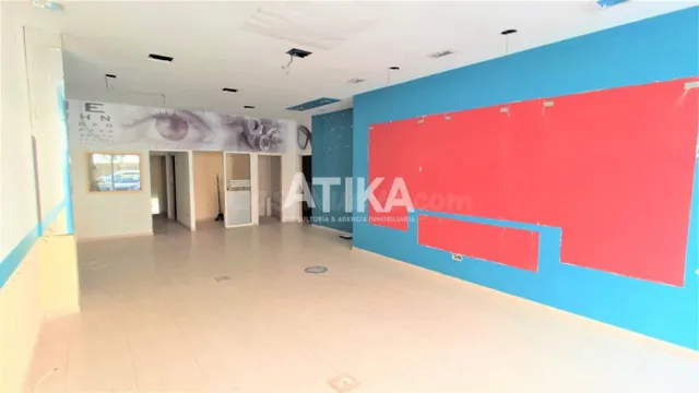 OPORTUNIDAD ÚNICA: LOCAL EN ALQUILER CON FACILIDADES PARA EM - foto 2