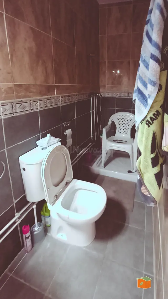 CASA DE CUATRO PLANTAS CON GARAJE Y DOS TERRAZAS EN VENTA EN - foto 4