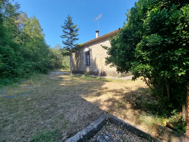 Cinco Casas mas terreno edificable en venta — 12