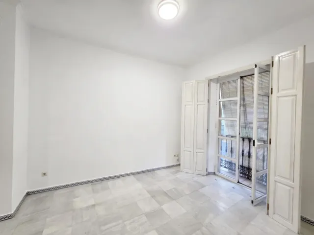 Apartamento 1 habitación 48m² en alquiler - Puerta Carmona-Puerta Osario-Amador de los Ríos — 7