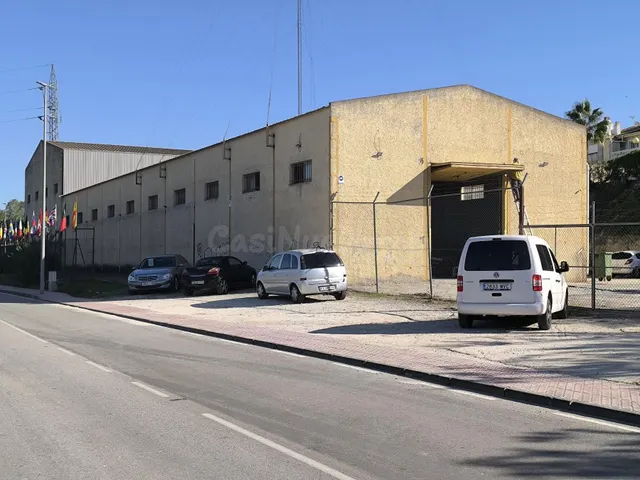 Nave industrial 2 habitaciones 2000m² en venta - Pueblo Luce