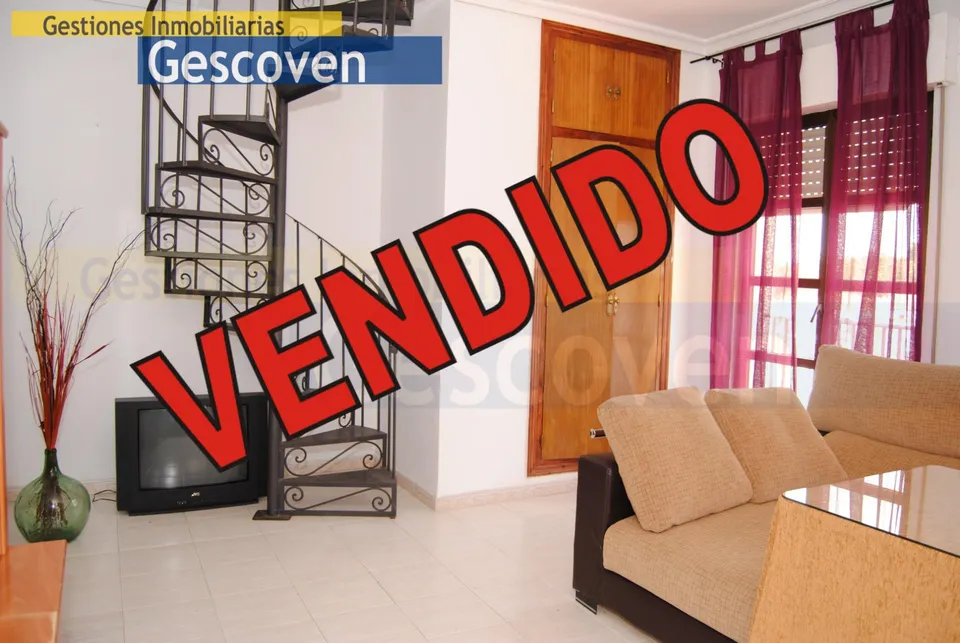 APARTAMENTO CENTRICO DOS DORMITORIOS