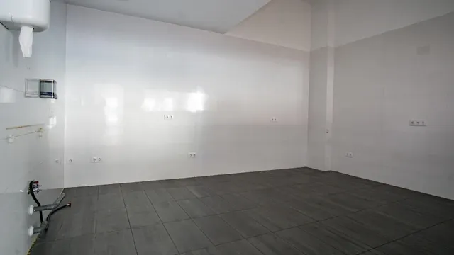 Alquiler Local Comercial en Elda - Gran Avenida — 11