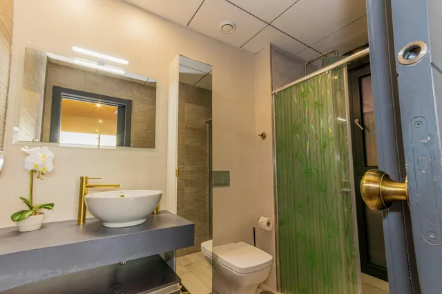 VILLA DE 3 DORMITORIOS Y 3 BAÑOS CON PISCINA EN LOMAS DE CABO ROIG, ORIHUELA COSTA — 21