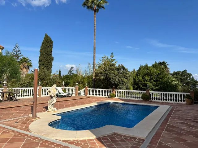 Chalet 7 habitaciones 522m² en venta - Manantiales - Lagar - Cortijo — 6