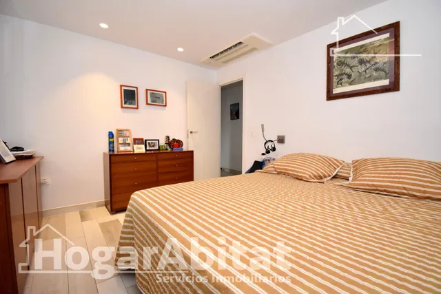 ¡REFORMADO! PRECIOSO, EXTERIOR Y CÉNTRICO CON BALCÓN Y TRASTERO — 17