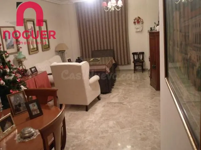 CASA EN  ENCINAREJO