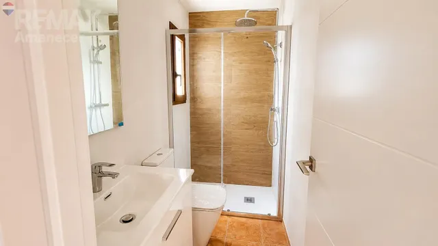 CHALET PAREADO A ESTRENAR — 17