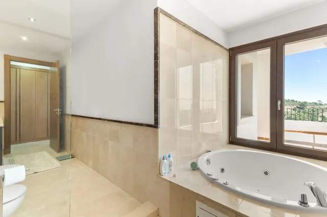 Chalet 5 habitaciones 336m² en venta - Costa del Sol — 21