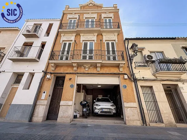 VENTA DE CHALET EN LAS ZONAS MAS DEMANDADAS DEL CABANYAL - foto 3
