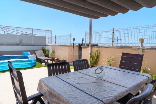 ÁTICO REFORMADO CON 72 m2 DE TERRAZA, GARAJE Y TRASTERO EN S - foto 5