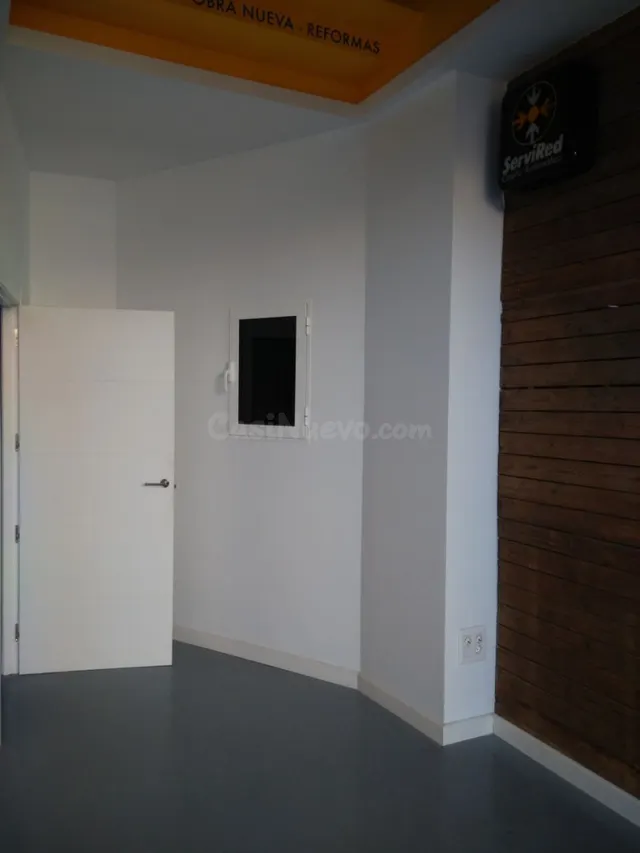 Local comercial 1 habitación 140m² en venta - Centro - foto 4