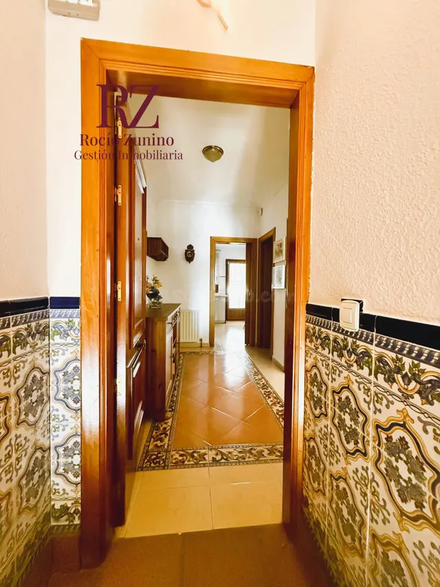 Piso de 4 dormitorios con patio, azotea y buhardilla listo p - foto 3