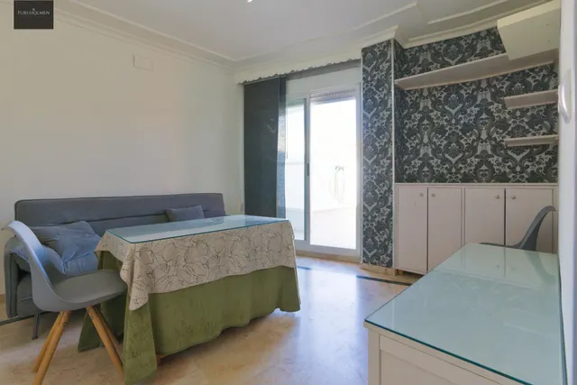 Piso en el centro de Armilla con patio privado de 66m — 4