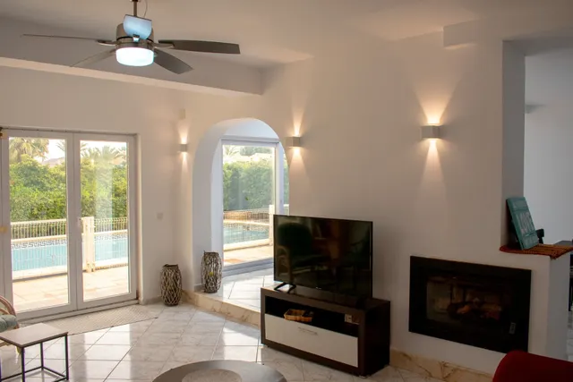 Chalet 7 habitaciones 445m² en venta - Playa del Galán — 7