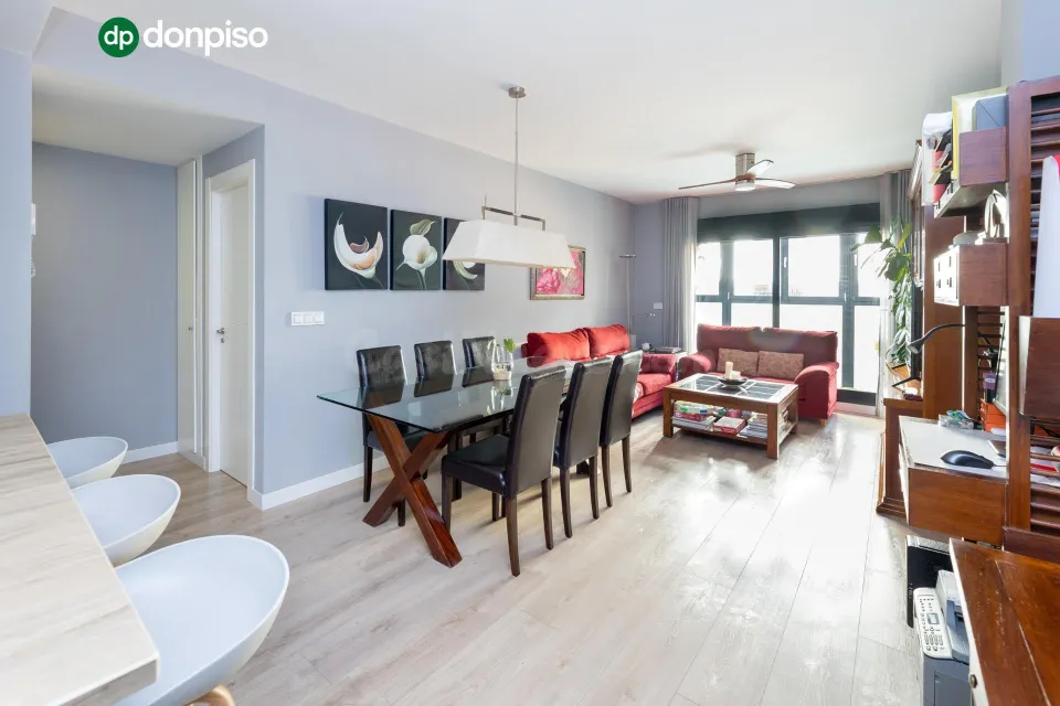 La vivienda perfecta para su familia. Edificio nuevo. Garaje. Excelente zona