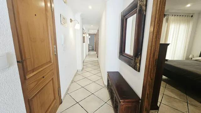 Amplio piso en el centro y a dos minutos de la playa de Guardamar del Segura, Alicante, Costa Blanca — 26