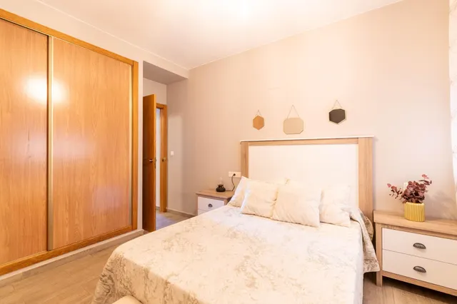 Piso con terraza y piscina comunitaria en RAFAL, ALICANTE — 13