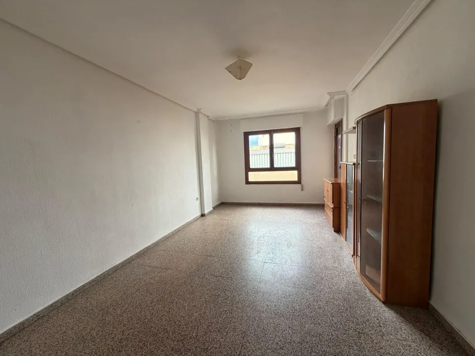 Amplio Apartamento en Almoradí