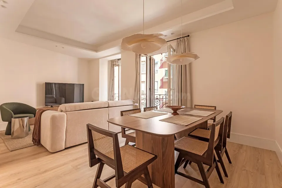 PISO DE LUJO EN BARRIO DE SALAMANCA