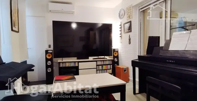 Amplio, moderno y reformado en residencial con terraza, piscina y garaje, todo amueblado — 31