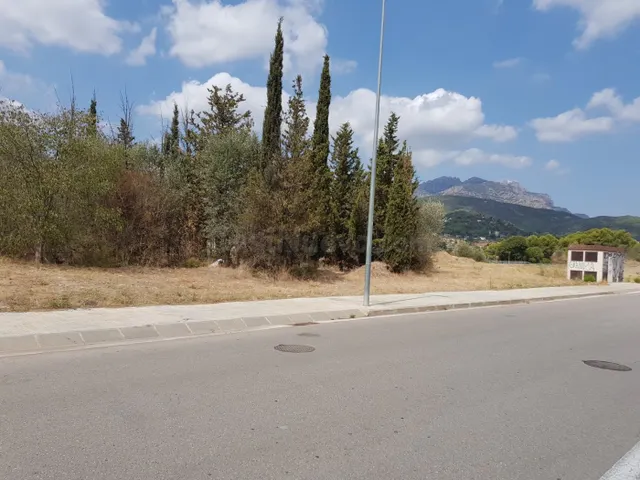 Solar para uso comercial o industrial Olesa de Montserrat - foto 3
