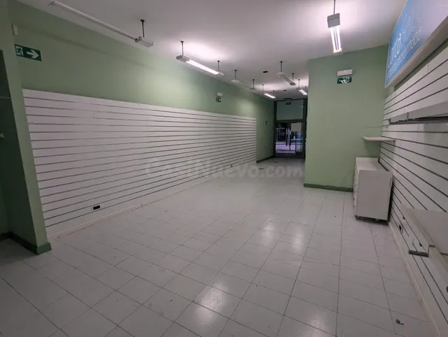 Local comercial en Estella - foto 3