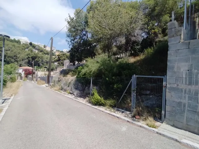 Terreno urbano edificable en venta de 840 m2 en zona residencial de Cunit — 3