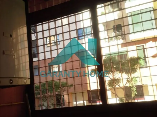 SE ALQUILA APARTAMENTO EN ZONA FRATRES CON GARAJE — 6