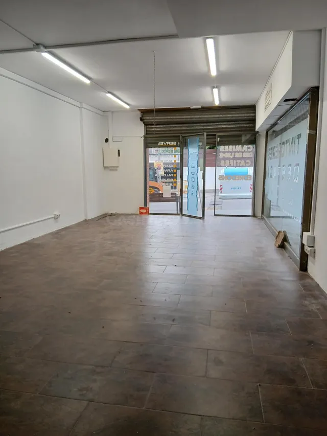 Local comercial esquinero - foto 5