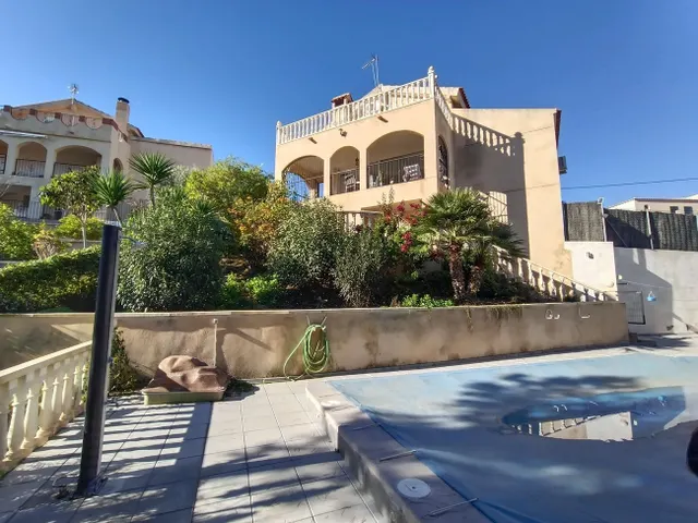 Villa 4 habitaciones 134m² en venta - Cañadas de San Pedro — 25