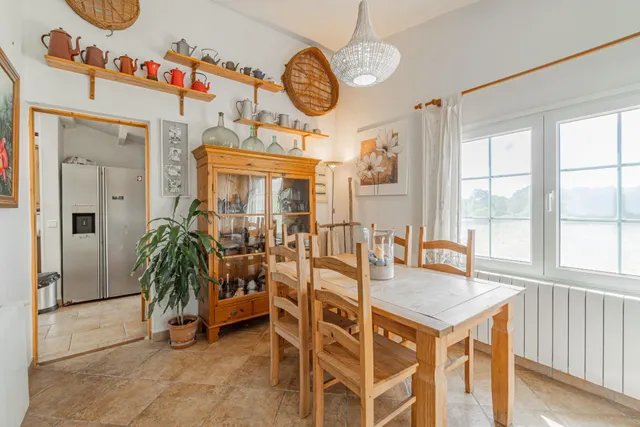 Finca rústica con viñedos y chalet tradicional en Mahón. — 11