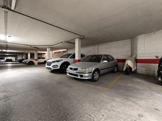 Vivienda con vistas a Plaza América, 3 dormitorios y garaje incluido — 30