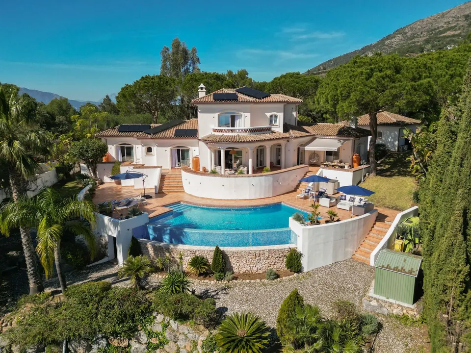 Chalet 4 habitaciones 383m² en venta - Riviera del sol