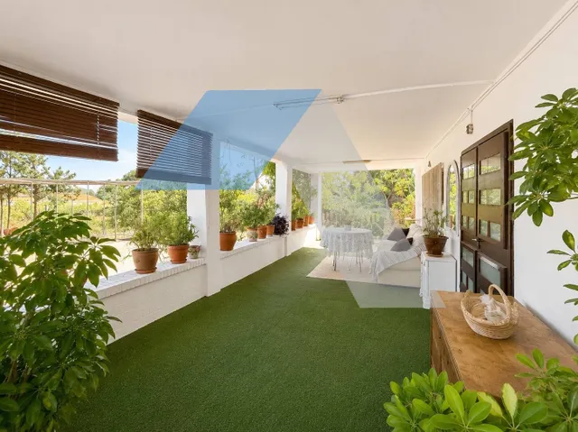 Chalet con gran parcela y múltiples posibilidades en Los Girasoles — 32