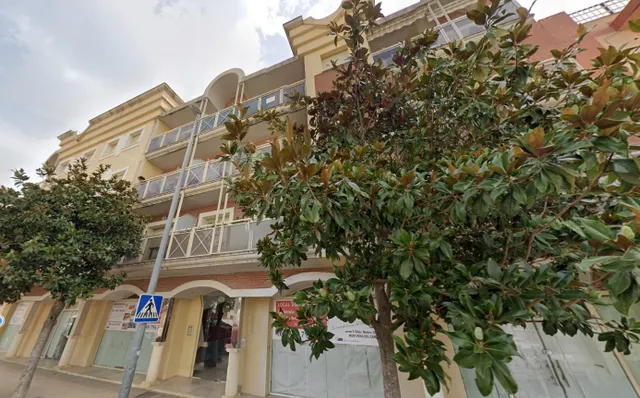 Venta de Piso ALQUILADO en C/ AGUSTI SARDA, Mont-roig del Camp (Tarragona) — 2