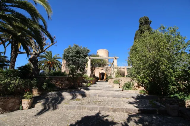Carismático molino mallorquín de 1920 con vistas al mar - foto 4