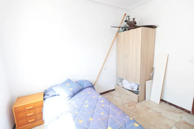 AMPLIO APARTAMENTO JUNTO A LA PLAYA — 10