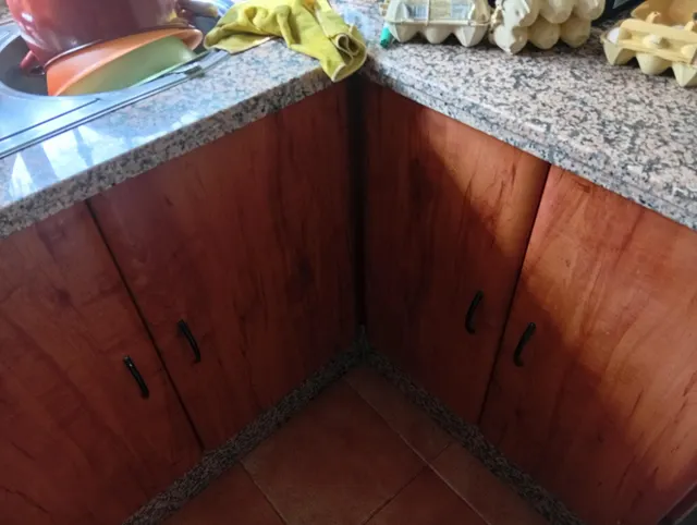 ¡Gran oportunidad en La Villa! Casa con 1.500 m2 de terreno urbano y garaje edificable en Ayamonte — 10