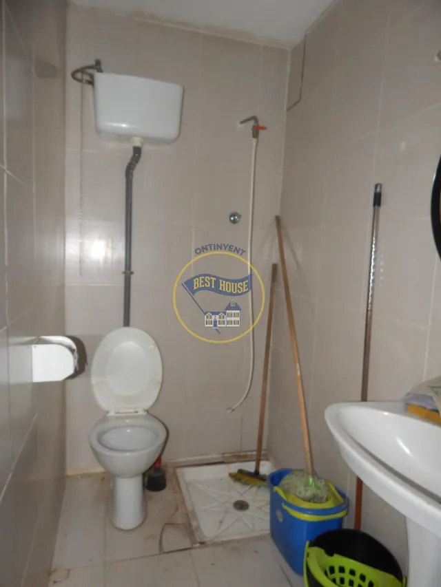 OPORTUNIDAD LOCAL COMERCIAL UBICADO EN AVENIDA PRINCIPAL DE ONTINYENT — 6