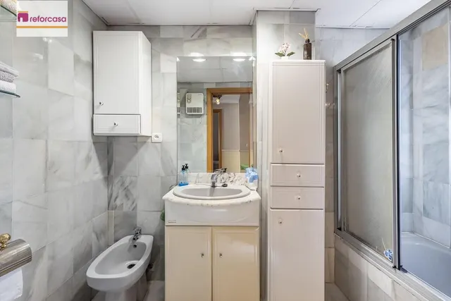 VIVIENDA con encanto en PALACIO DE DEPORTES — 24