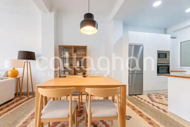 Tu vivienda en ruzafa: encanto modernista y luminosidad — 21