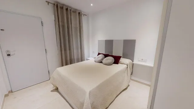 Oportunidad única: Local comercial adaptado a vivienda en Carlos III, Córdoba por 120.000€ — 5