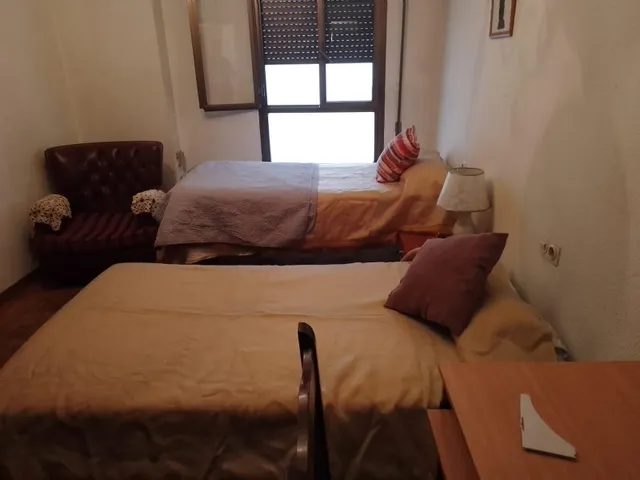 MAGNIFICA VIVIENDA EN AVD RONDA DE LOS TEJARES!!!!! — 9