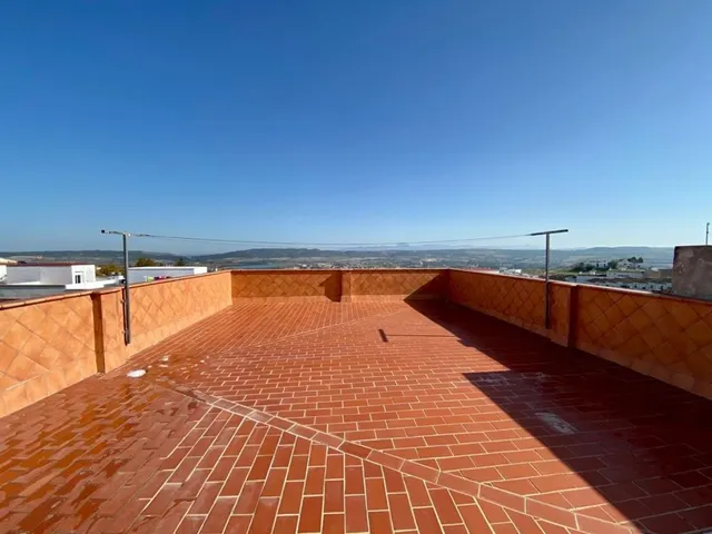 EDIFICIO ZONA PORTICHUELO — 16