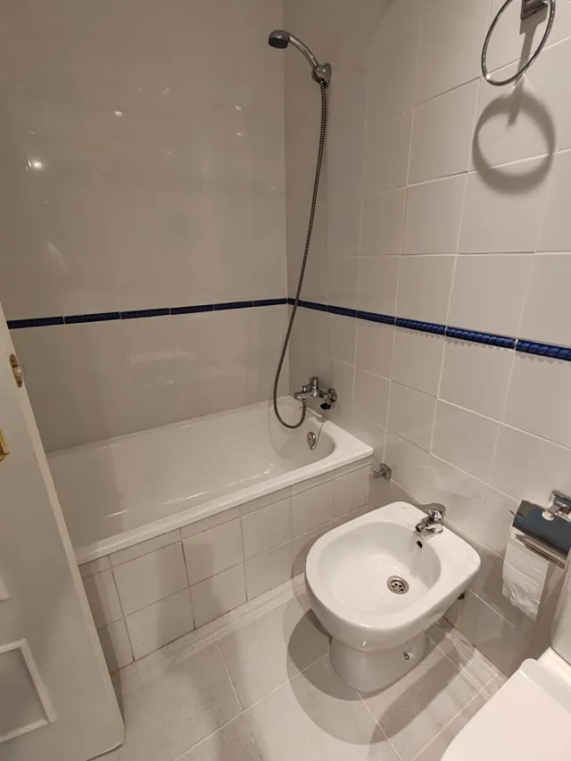 Piso sin amueblar y con garaje opcional — 22