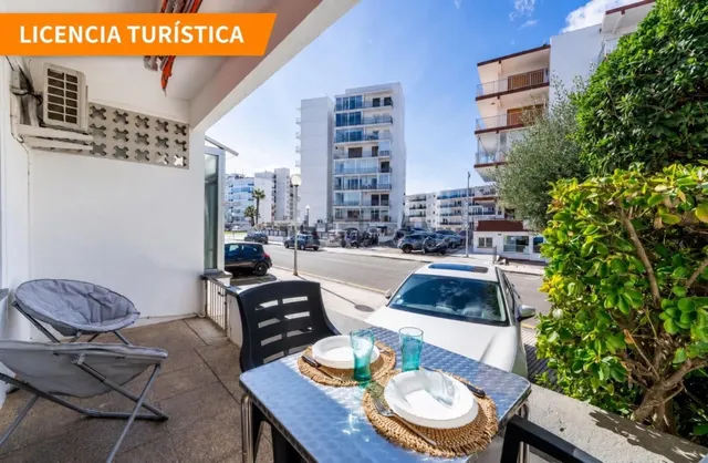 Apartamento con licencia turística a 1 minuto del mar – Rose