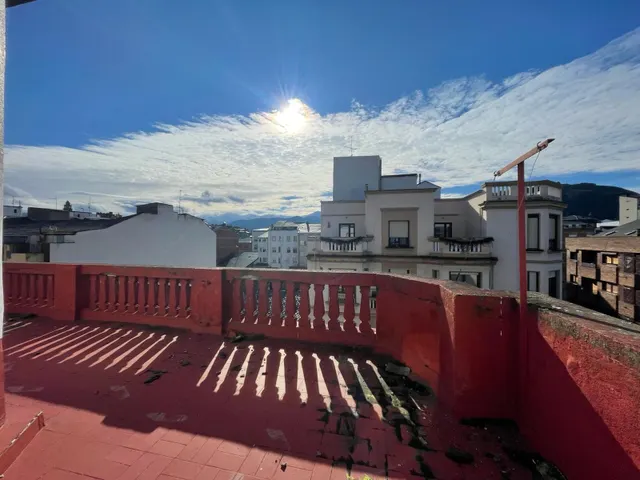 SE VENDE EDIFICIO EMBLEMÁTICO EN EL CENTRO DE PONFERRADA — 27