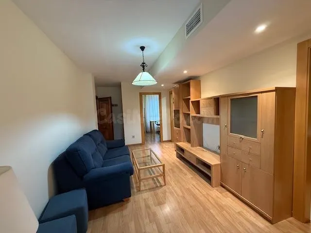 ALQUILER APARTAMENTO EN CALLE ISAAC ALBENIZ, 2 DORMITORIOS,  - foto 4