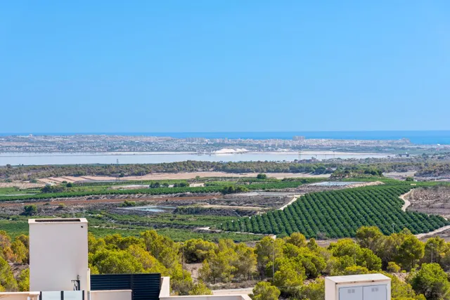 Vivienda en Bellavista San Miguel de Salinas — 20